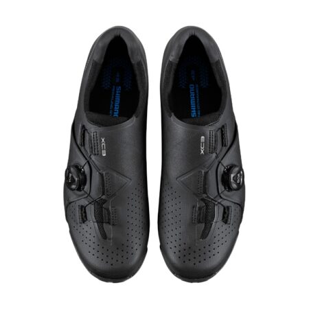 Black Shimano XC3 MTB cycling shoes, top view.