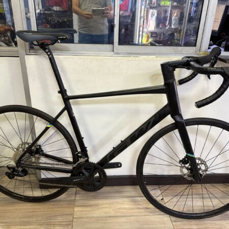 Bicicleta GW Mortirolo Rin 700 Grupo 105 Hidraulico