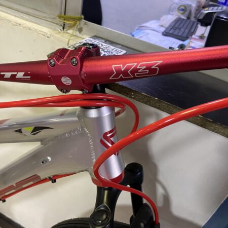 BICICLETA GW RAVEN PARA STUNT - Imagen 4