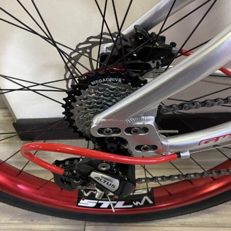 BICICLETA GW RAVEN PARA STUNT - Imagen 5